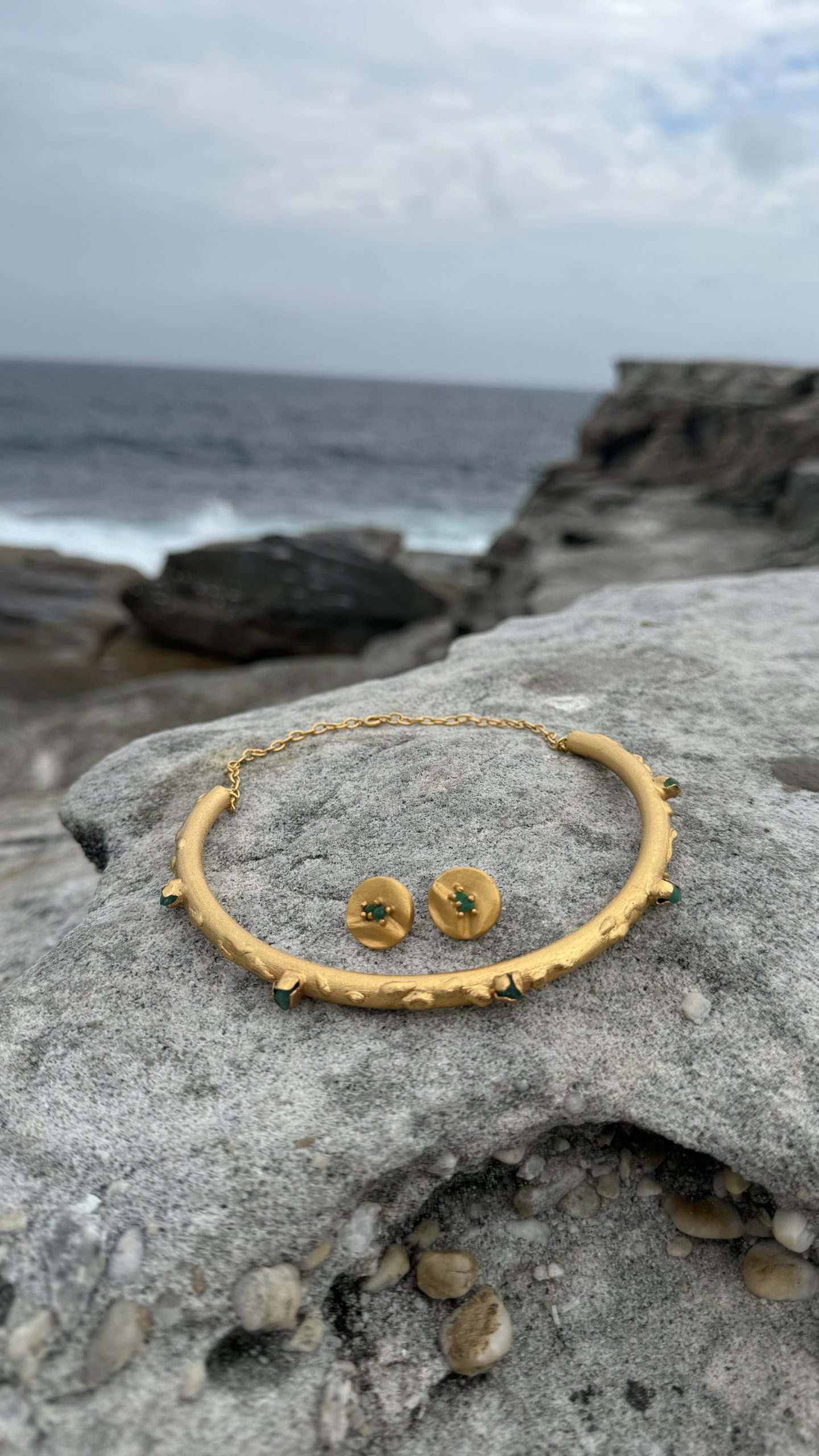 Emerald Choker - Image 10